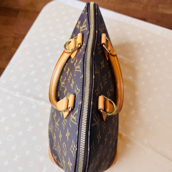 Authentic Louis Vuitton Alma PM ❌sold ❌ - Picture 9 of 15
